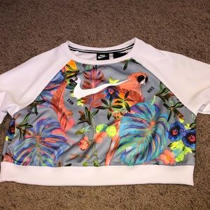 Nike Women’s sportswear